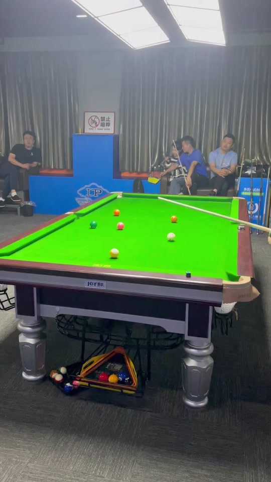 长远发展中 长远发展中