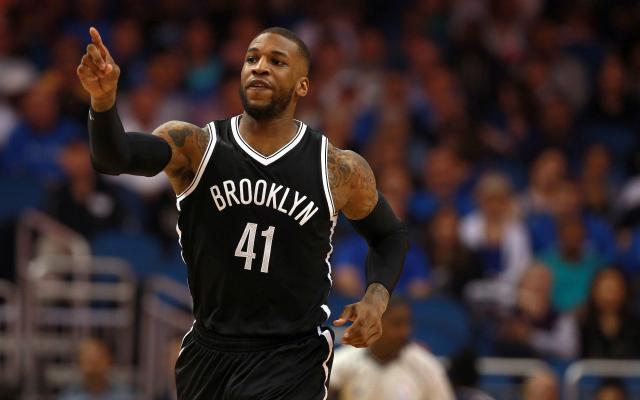 不仅仅依靠 不仅仅依靠