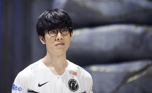 纳乌叙事的 纳乌叙事的